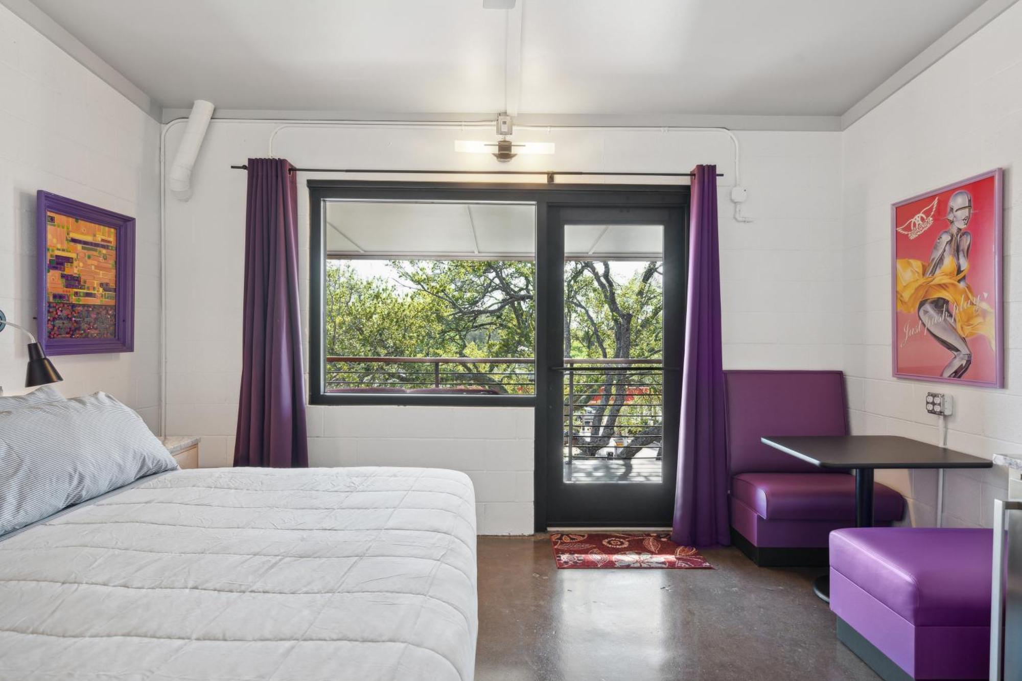 Boutique Vera Hotel In The Heart Of Folly Beach Exterior photo